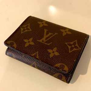 Louis Vuitton monogram card case